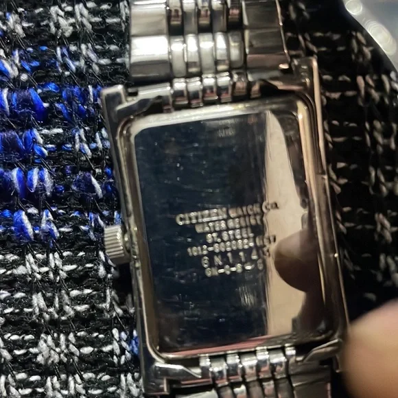 Citizen black dial stainless steel strap watch - Picture 8 of 8